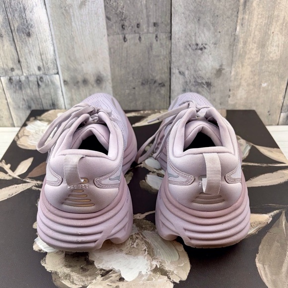 Hoka One One Bondi 8 in Violet Lavender Size 8.5 B. - Picture 8 of 13